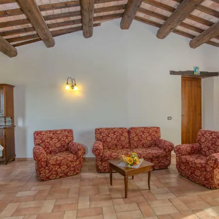 בית נופש In Sant'angelo Near Medieval Town *